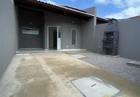 Foto 1 de Casa com 2 Quartos à venda, 80m² em Gereraú, Itaitinga