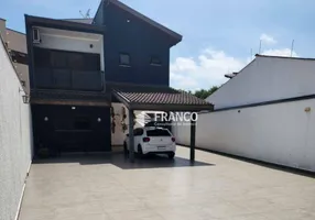 Foto 1 de Sobrado com 3 Quartos à venda, 170m² em Residencial San Marino, Taubaté