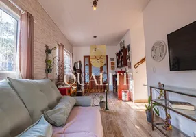 Foto 1 de Casa com 4 Quartos à venda, 80m² em Monte Verde, Florianópolis