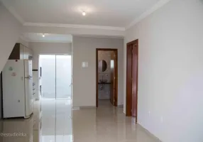 Foto 1 de Apartamento com 2 Quartos à venda, 64m² em Monte Cristo, Florianópolis