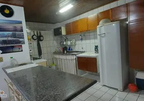 Foto 1 de Casa de Condomínio com 2 Quartos à venda, 95m² em Saco da Ribeira, Ubatuba