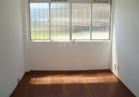 Foto 1 de Apartamento com 2 Quartos para alugar, 44m² em Castelanea, Petrópolis
