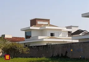 Foto 1 de Casa com 4 Quartos à venda, 323m² em Córrego Grande, Florianópolis