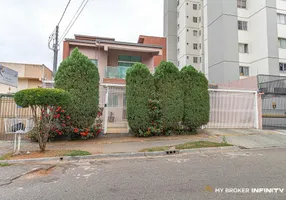 Foto 1 de Sobrado com 4 Quartos à venda, 421m² em Jardim América, Goiânia