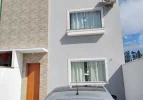 Foto 1 de Sobrado com 2 Quartos à venda, 60m² em Rio do Meio, Itajaí