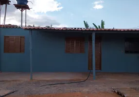 Foto 1 de Casa com 2 Quartos à venda, 200m² em Riacho Fundo I, Brasília