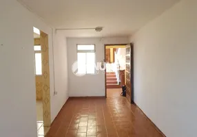 Foto 1 de Apartamento com 2 Quartos à venda, 51m² em Cohab 2, Carapicuíba