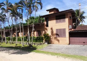 Foto 1 de Casa de Condomínio com 6 Quartos à venda, 275m² em Praia do Lazaro, Ubatuba