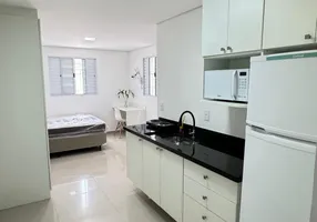 Foto 1 de Kitnet com 1 Quarto para alugar, 22m² em Vila Pirajussara, São Paulo