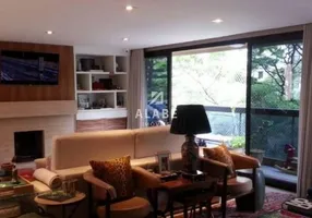 Foto 1 de Apartamento com 3 Quartos à venda, 240m² em Campo Belo, São Paulo