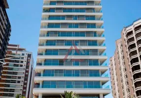 Foto 1 de Apartamento com 3 Quartos à venda, 243m² em Beira Mar, Florianópolis