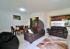 Foto 1 de Sobrado com 3 Quartos à venda, 275m² em Vila Bela Vista, Santo André