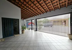 Foto 1 de Casa com 2 Quartos à venda, 215m² em Vila Coralina, Bauru