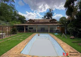 Foto 1 de Casa com 4 Quartos para venda ou aluguel, 780m² em Águas da Fazendinha, Carapicuíba