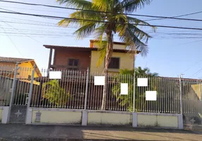 Foto 1 de Casa com 4 Quartos à venda, 210m² em Balneário Remanso, Rio das Ostras