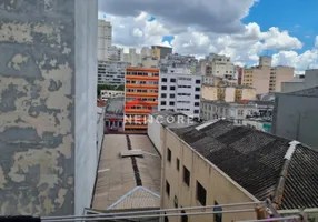 Foto 1 de Apartamento com 1 Quarto à venda, 31m² em Santa Ifigênia, São Paulo