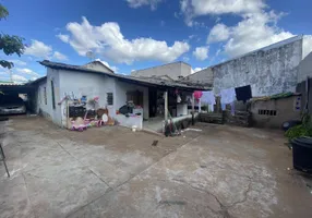 Foto 1 de Casa com 4 Quartos à venda, 143m² em Segismundo Pereira, Uberlândia