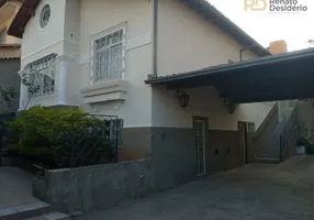 Foto 1 de Casa com 3 Quartos à venda, 235m² em Santa Efigênia, Belo Horizonte