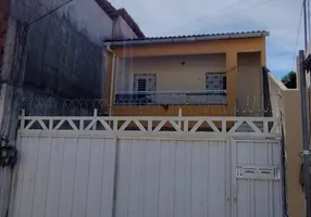 Foto 1 de Casa com 2 Quartos para alugar, 58m² em Vila Peri, Fortaleza