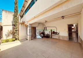 Foto 1 de Casa com 3 Quartos para alugar, 120m² em Bom Jardim, Juiz de Fora