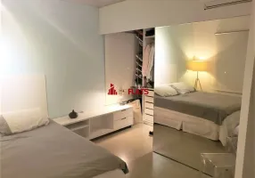 Foto 1 de Apartamento com 1 Quarto à venda, 70m² em Brooklin, São Paulo