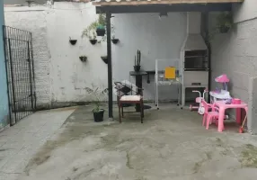 Foto 1 de Casa com 2 Quartos à venda, 65m² em Forquilhas, São José