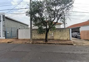 Foto 1 de Casa com 3 Quartos à venda, 174m² em Vila Furlan, Araraquara