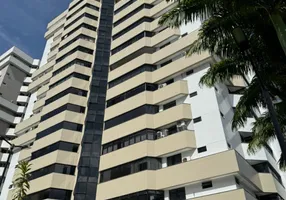 Foto 1 de Apartamento com 4 Quartos para alugar, 207m² em Mucuripe, Fortaleza