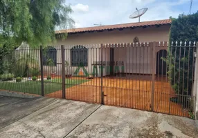 Foto 1 de Casa com 3 Quartos à venda, 175m² em Brasilia, Londrina