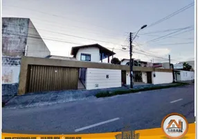 Foto 1 de Casa com 4 Quartos à venda, 470m² em Parque Manibura, Fortaleza