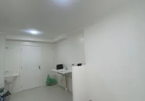 Foto 1 de Apartamento com 2 Quartos para alugar, 32m² em Vila Ema, São Paulo