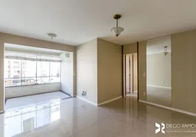 Foto 1 de Apartamento com 3 Quartos à venda, 84m² em Boa Vista, Porto Alegre