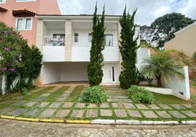 Foto 1 de Casa de Condomínio com 3 Quartos à venda, 300m² em Proximo Ao Centro, São Lourenço