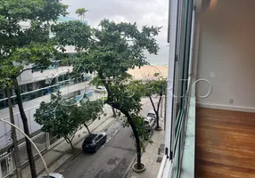 Foto 1 de Apartamento com 4 Quartos à venda, 180m² em Leblon, Rio de Janeiro