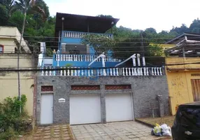 Foto 1 de Casa com 4 Quartos à venda, 259m² em Tanque, Rio de Janeiro