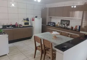 Foto 1 de Casa com 3 Quartos à venda, 144m² em Residencial Abussafe, Londrina