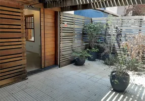 Foto 1 de Casa com 6 Quartos para venda ou aluguel, 300m² em Jardim América, São Paulo