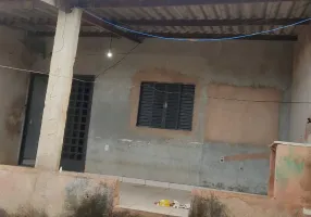 Foto 1 de Casa com 2 Quartos à venda, 200m² em Estancia Mestre D Armas III, Brasília