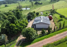 Foto 1 de Fazenda/Sítio com 3 Quartos à venda, 140m² em Floresta, Sapiranga