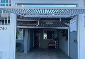 Foto 1 de Casa com 2 Quartos à venda, 76m² em Centro, Camboriú