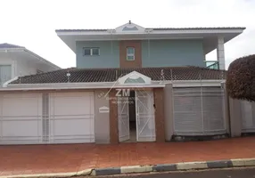 Foto 1 de Sobrado com 4 Quartos à venda, 500m² em Residencial Village, Avaré