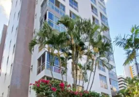 Foto 1 de Apartamento com 3 Quartos à venda, 127m² em Jaqueira, Recife