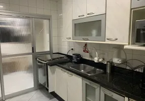 Foto 1 de Apartamento com 3 Quartos à venda, 90m² em Santa Teresinha, São Paulo