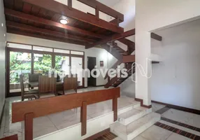 Foto 1 de Casa com 4 Quartos à venda, 382m² em Jardim Apipema, Salvador