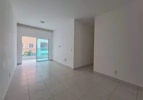 Foto 1 de Apartamento com 3 Quartos para alugar, 62m² em Lagoinha, Eusébio