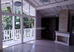 Foto 1 de Casa de Condomínio com 3 Quartos à venda, 200m² em Cumbari, Mairiporã