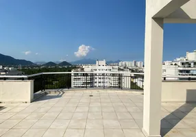 Foto 1 de Cobertura com 3 Quartos à venda, 233m² em Recreio Dos Bandeirantes, Rio de Janeiro