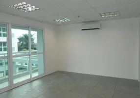 Foto 1 de Ponto Comercial para alugar, 40m² em Santo Amaro, São Paulo