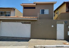 Foto 1 de Casa com 4 Quartos à venda, 276m² em Vila Aprazivel, Jacareí