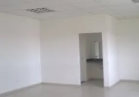 Foto 1 de Sala Comercial para alugar, 55m² em Jardim Santa Cecilia, Sorocaba